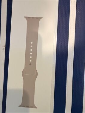 Apple . new Silicone Smartwatch Band - starlight